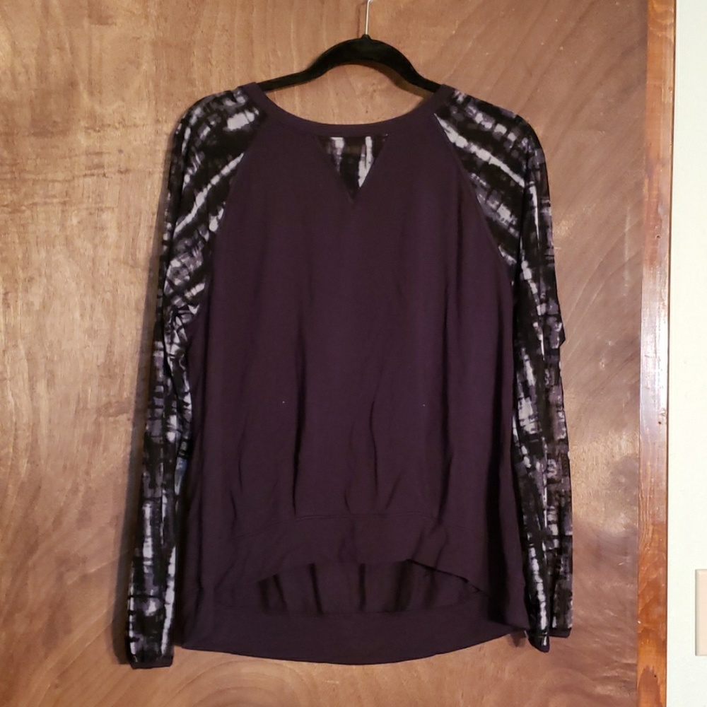 Long mesh sleeve open back high low top